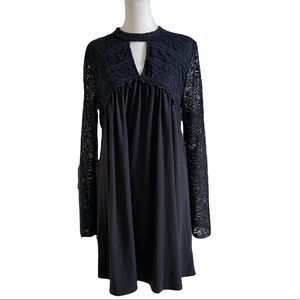 Janet Chung Lace Bell Sleeves Keyhole Empire Waist Swing Dress Large